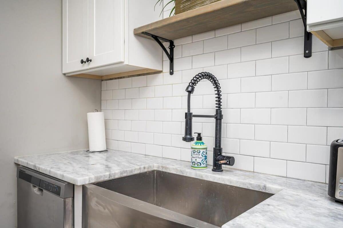 Вилла Atl Downtown 2Br King Bed Free Parking Lm1902 Атланта Экстерьер фото