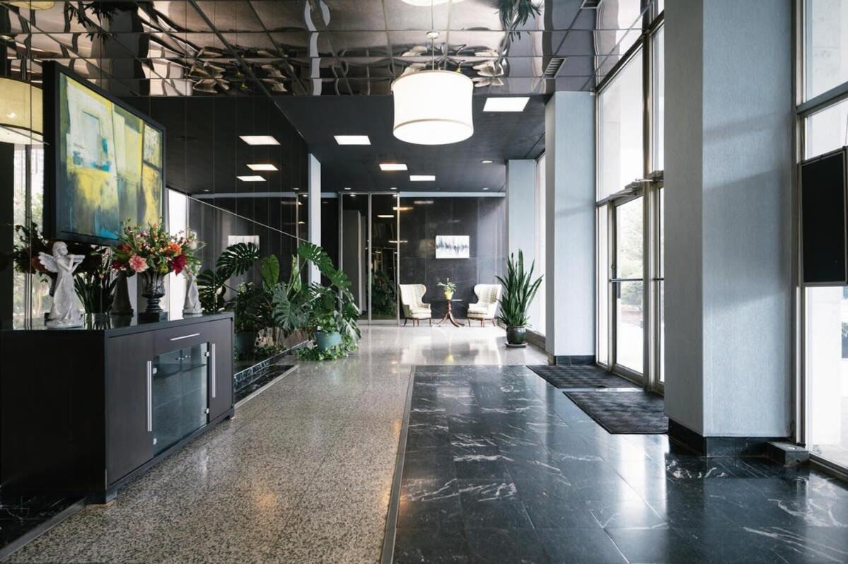 Вилла Atl Downtown 2Br King Bed Free Parking Lm1902 Атланта Экстерьер фото
